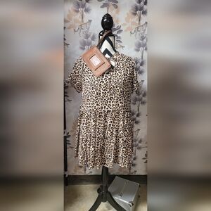 Bundle: B.O.C. wristlet and leopard print tunic
